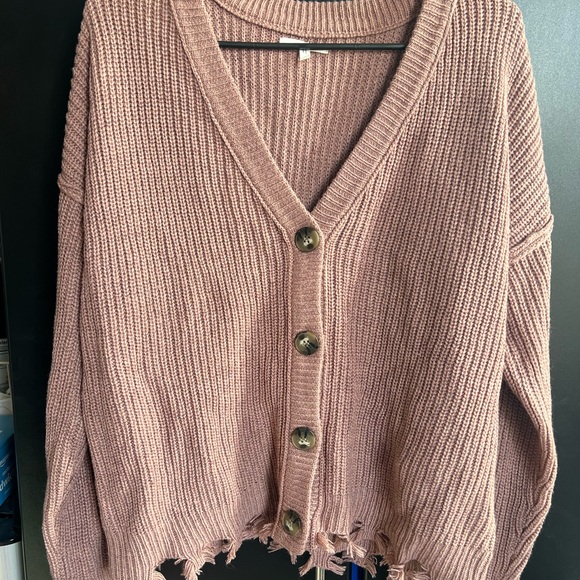 Distressed pink plus size cardigan - Picture 2 of 6